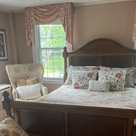 Antique1242 British Bed & Breakfast Bed and Breakfast Enfield Exterior foto