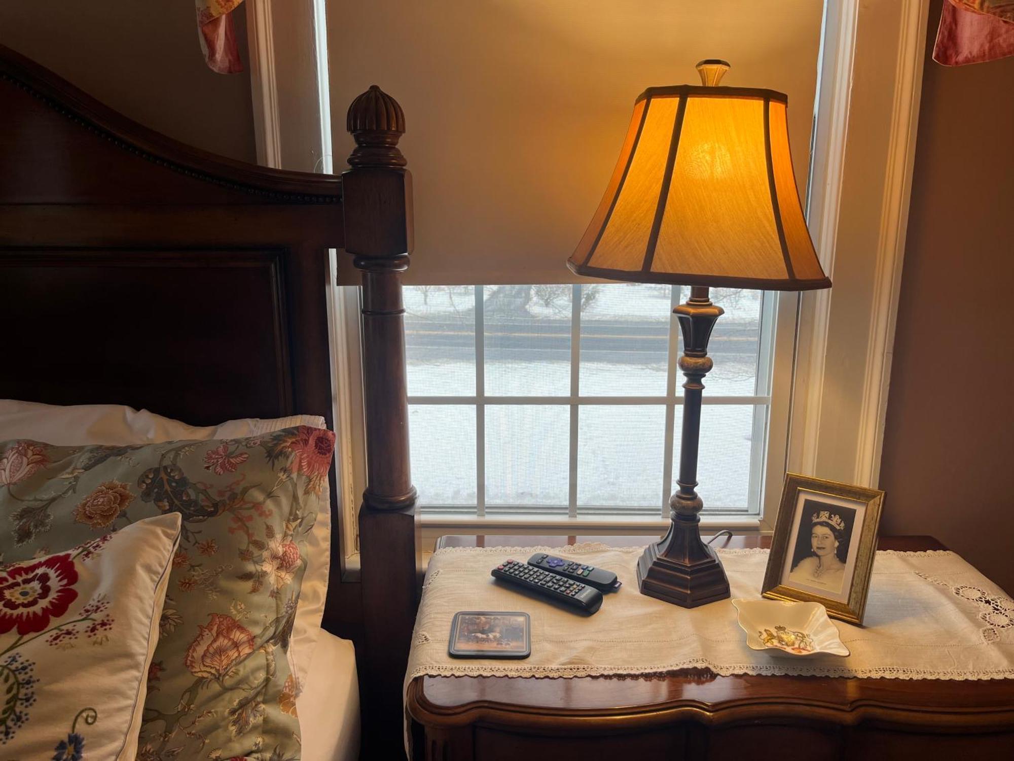Antique1242 British Bed & Breakfast Enfield Exterior foto